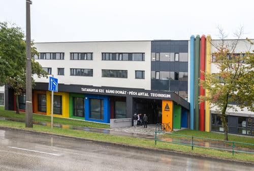 Tatabányai Bánki-Péch Technikum épülete